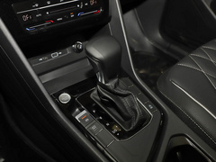 2022款 330TSI 自动两驱智享版