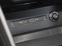 2022款 330TSI 自动两驱智享版