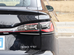 2022款 330TSI 两驱旗舰版