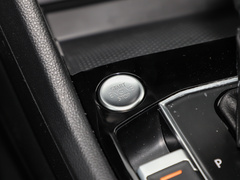 2022款 330TSI 两驱旗舰版