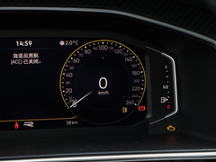 2022款 330TSI 两驱旗舰版