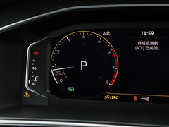 2022款 330TSI 两驱旗舰版
