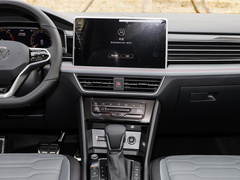 2022款 330TSI 两驱旗舰版