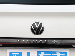 2022款 330TSI 两驱旗舰版