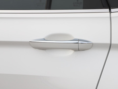2022款 330TSI 两驱旗舰版