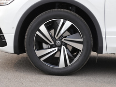 2022款 330TSI 两驱旗舰版