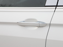 2022款 330TSI 两驱旗舰版