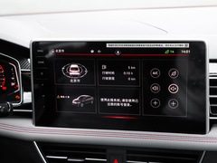 2022款 330TSI 两驱尊崇旗舰版