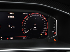 2022款 330TSI 两驱尊崇旗舰版