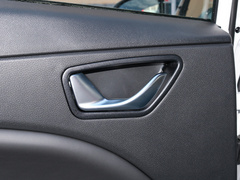 2022款 1.5L 手动悦享型