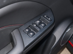 2022款 1.5L 手动悦享型