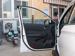 2022款 1.5L 手动悦享型