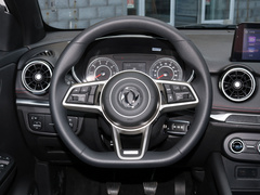2022款 1.5L 手动悦享型