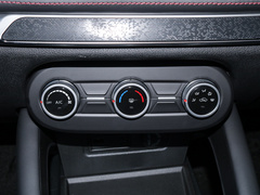 2022款 1.5L 手动悦享型