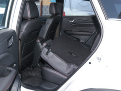 2022款 1.5L 手动悦享型