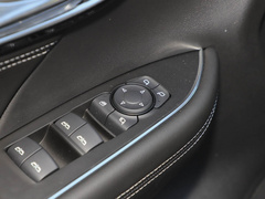 2021款 昂科威Plus 652T 五座四驱豪华型