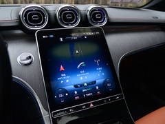 2022款 C 260 L 运动版