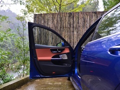 2022款 C 260 L 运动版