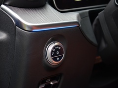 2022款 C 260 L 运动版