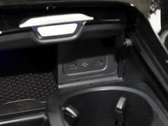 2022款 C 260 L 运动版