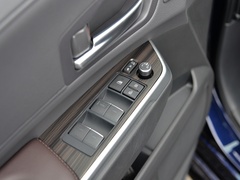 2021款 2.5L混动 铂金版