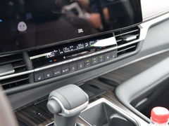 2021款 2.5L混动 铂金版