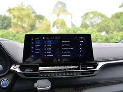2021款 2.5L混动 铂金版