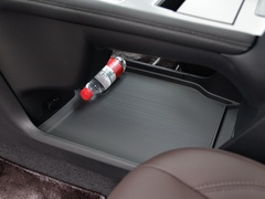 2021款 2.5L混动 铂金版