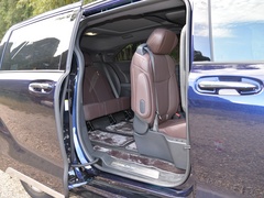 2021款 2.5L混动 铂金版