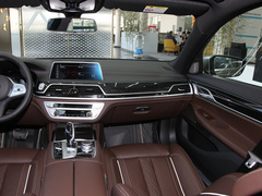2021款 730Li M运动套装 