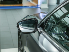 2021款 740Li 领先型 M运动套装 