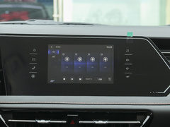 2022款 1.5T 蓝鲸自动豪华型
