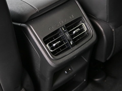 2022款 1.5T 蓝鲸版自动Geeker领航型