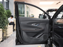 2022款 1.5T 尊贵型