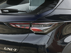 2022款 1.5T 旗舰型