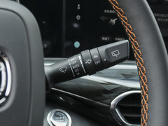 2022款 1.5T 旗舰型