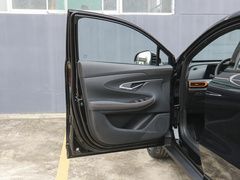 2022款 1.5T 旗舰型