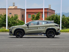 2022款 1.5T 运动版 旗舰型