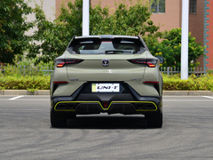 2022款 1.5T 运动版 旗舰型