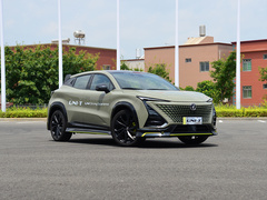 2022款 1.5T 运动版 旗舰型
