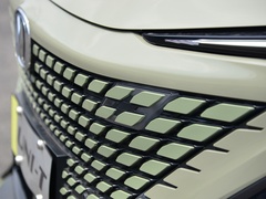 2022款 1.5T 运动版 旗舰型
