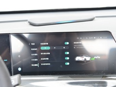 2022款 1.5T 运动版 旗舰型