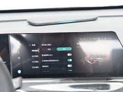 2022款 1.5T 运动版 旗舰型
