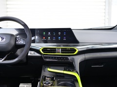 2022款 1.5T 运动版 旗舰型