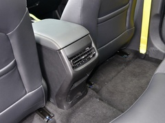 2022款 1.5T 运动版 旗舰型