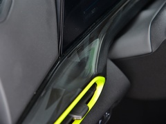 2022款 1.5T 运动版 旗舰型