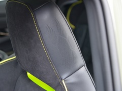 2022款 1.5T 运动版 旗舰型