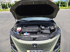 2022款 1.5T 运动版 旗舰型