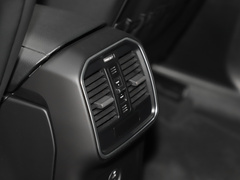 2022款 Macan 2.0T