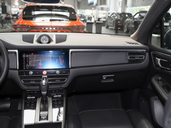 2022款 Macan 2.0T
